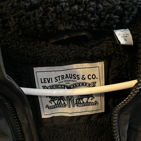 Levi’s size Large men’s winter jacket - Picture 4 of 8
